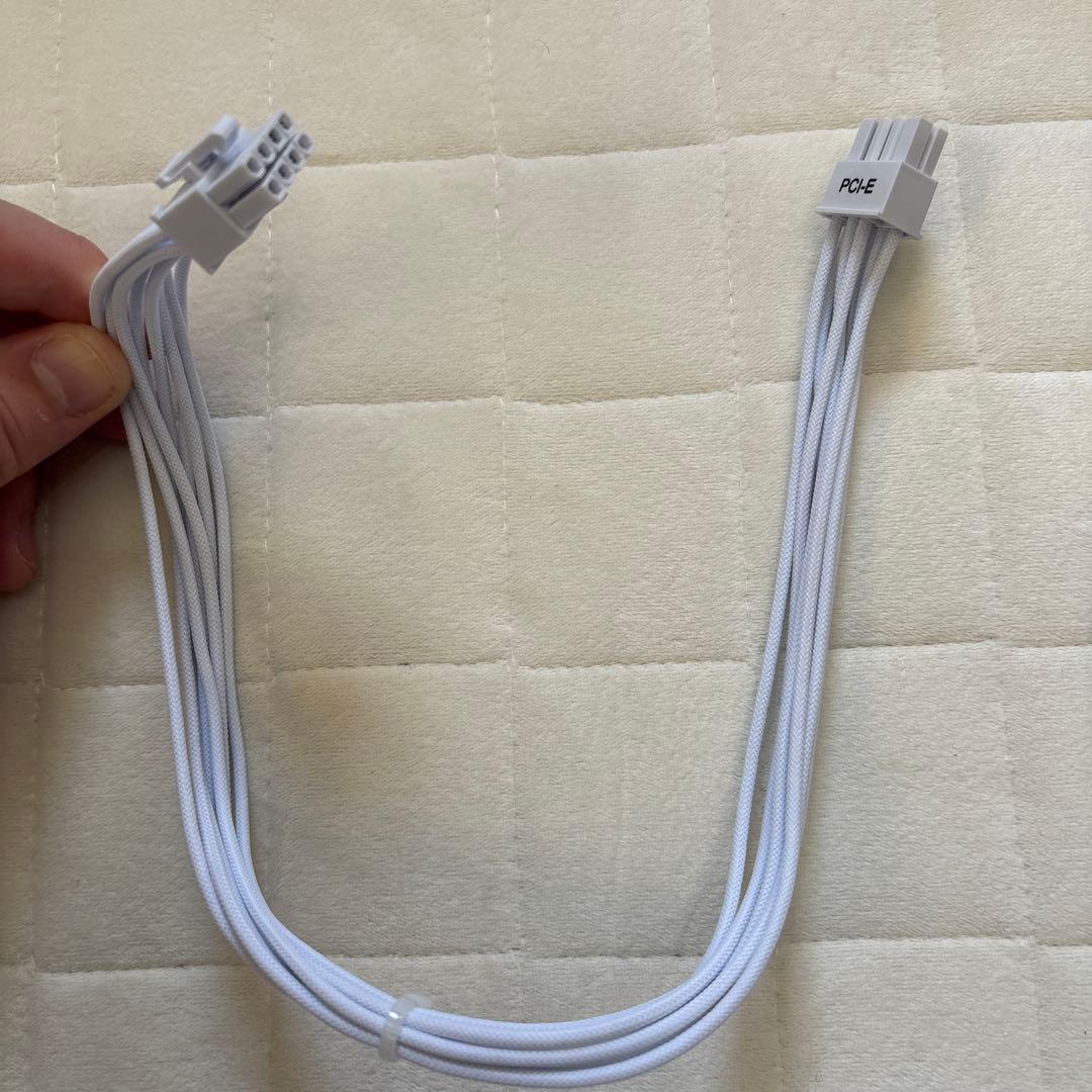 Lian Li SP750 750W 電源ユニット