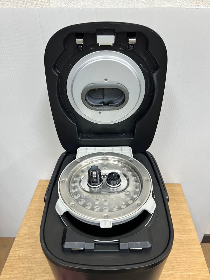 TOSHIBA 圧力IH炊飯器 RC-6PXR ブラック系 2022年製