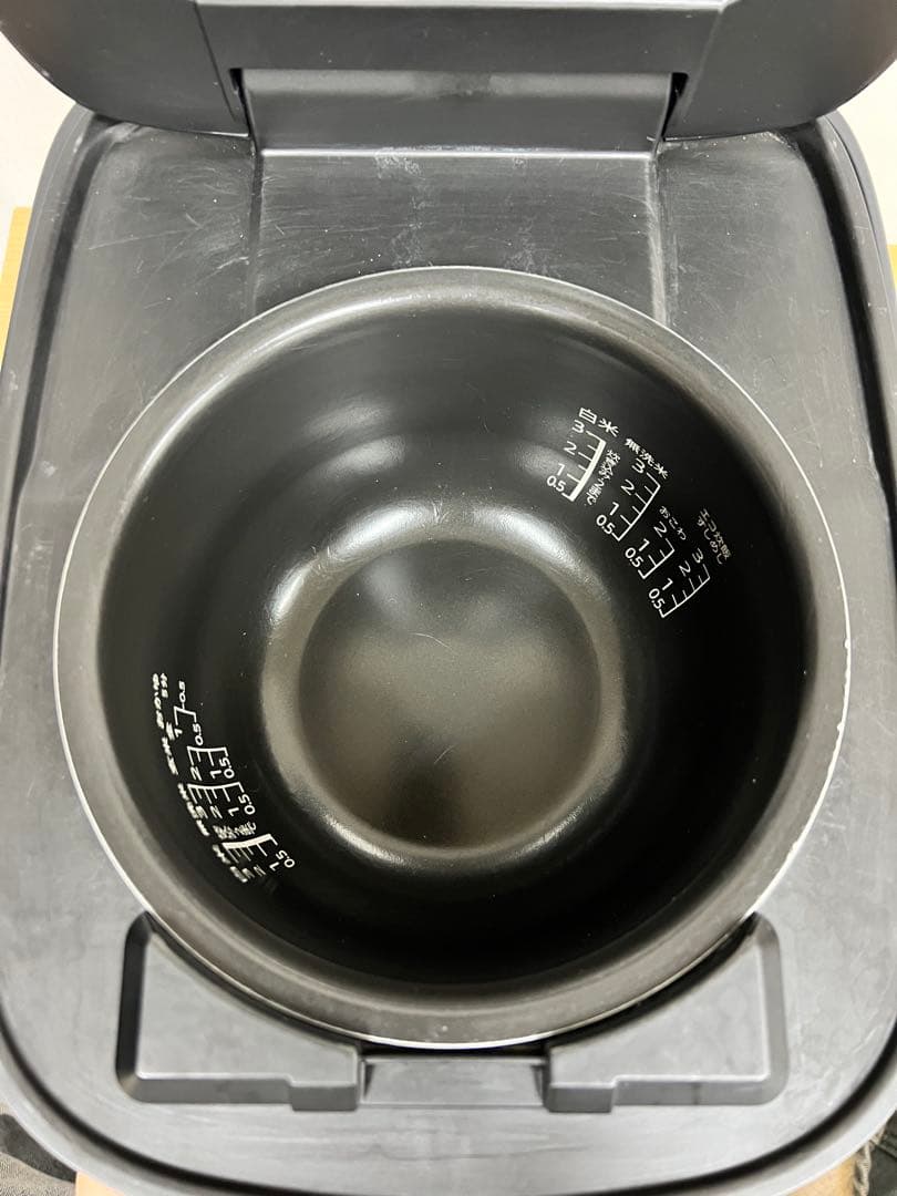 TOSHIBA 圧力IH炊飯器 RC-6PXR ブラック系 2022年製