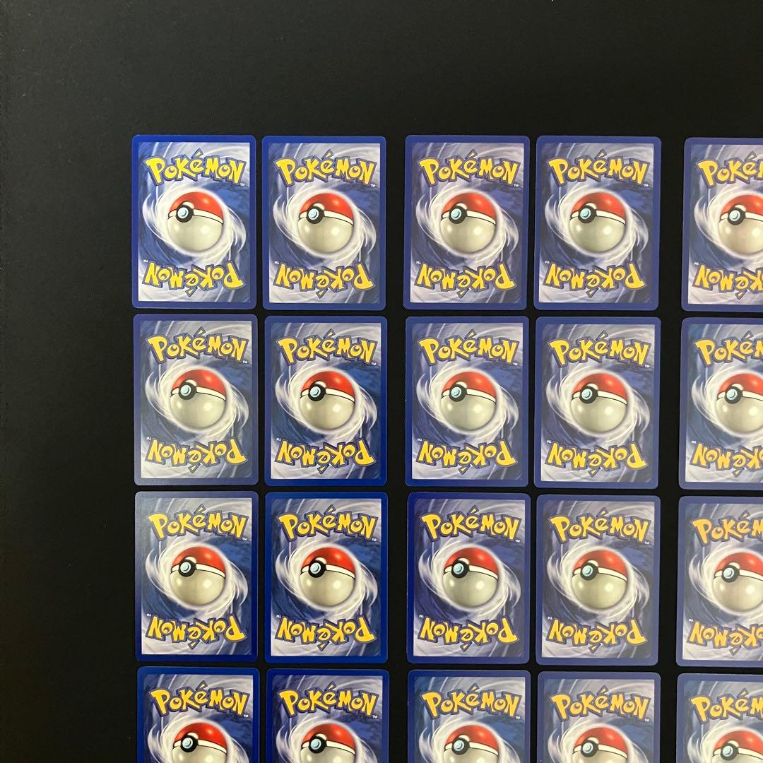 J0725】　ポケモンカード英語版　　　　24枚まとめ売り