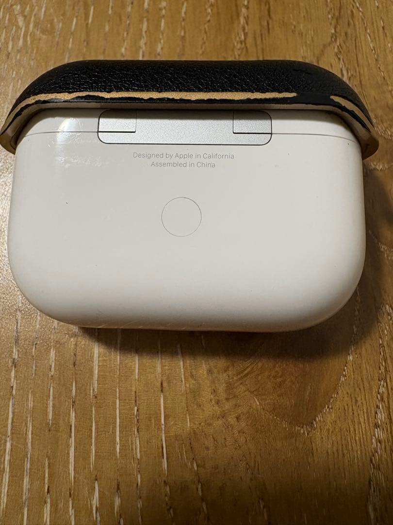 アップル AirPods Pro MWP22J/A ￼ ￼ケースあり