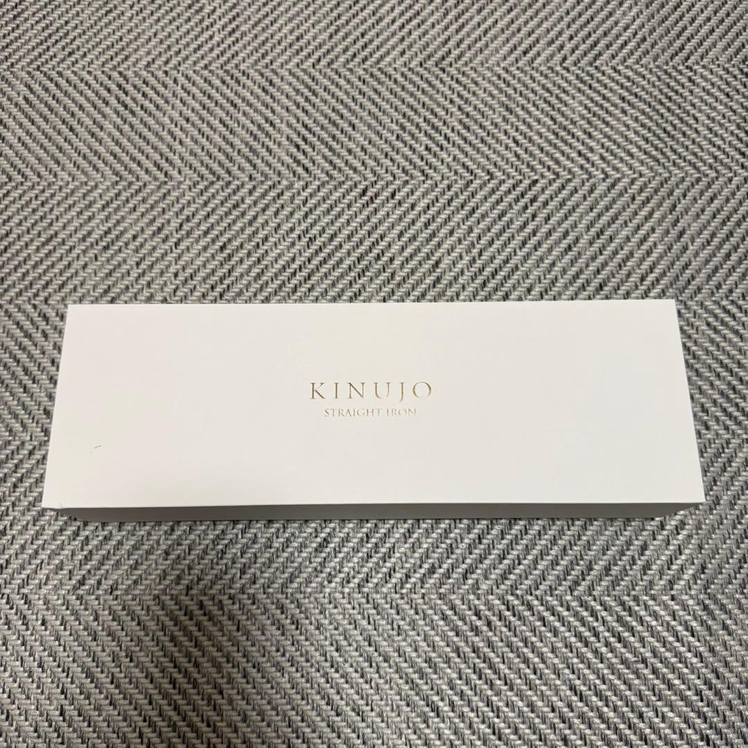 【美品】KINUJO ストレートヘアアイロン ホワイト