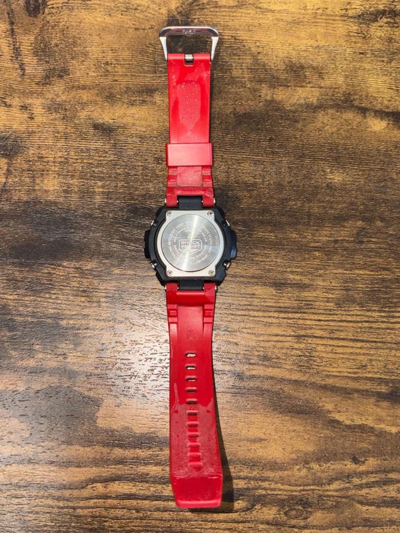 G-SHOCK デジタル腕時計 レッド/ブラック　GST-W300G