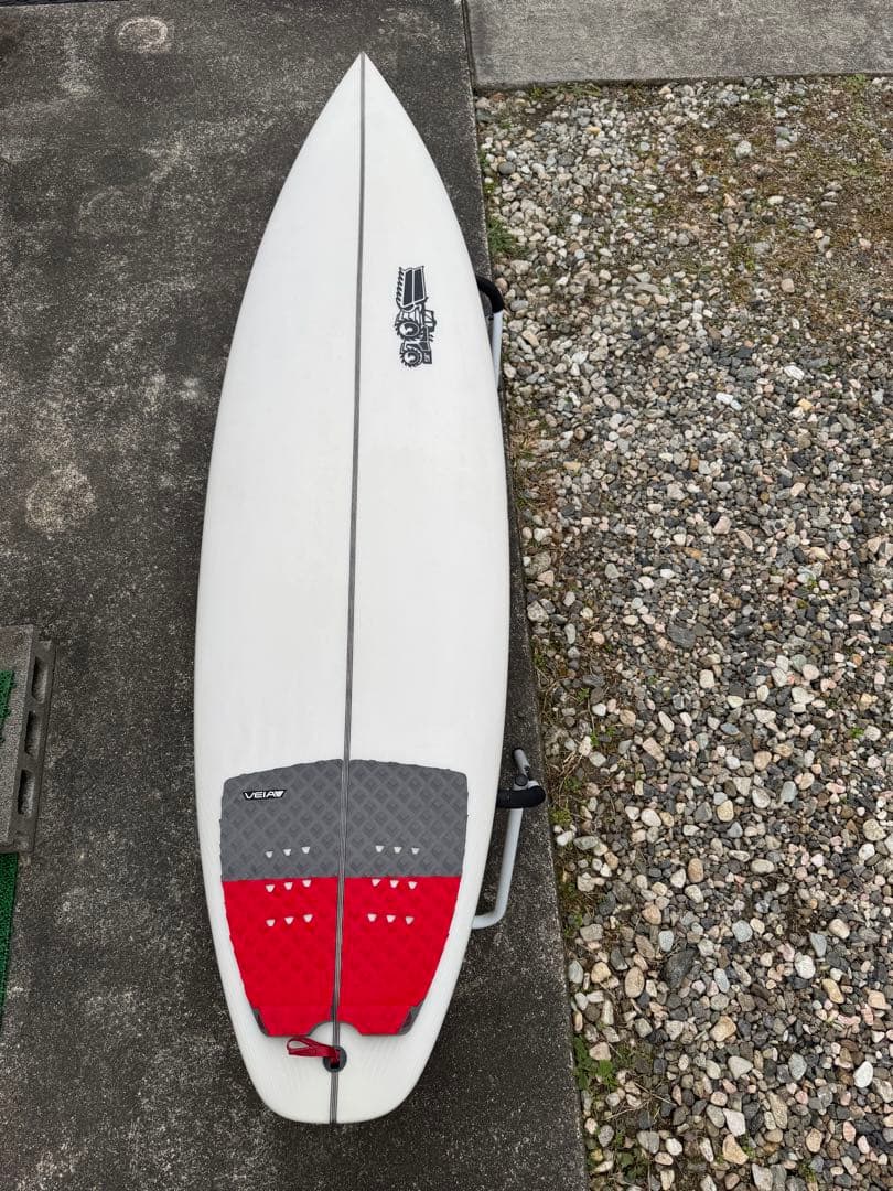 Jsサーフボード、モンスターボックス