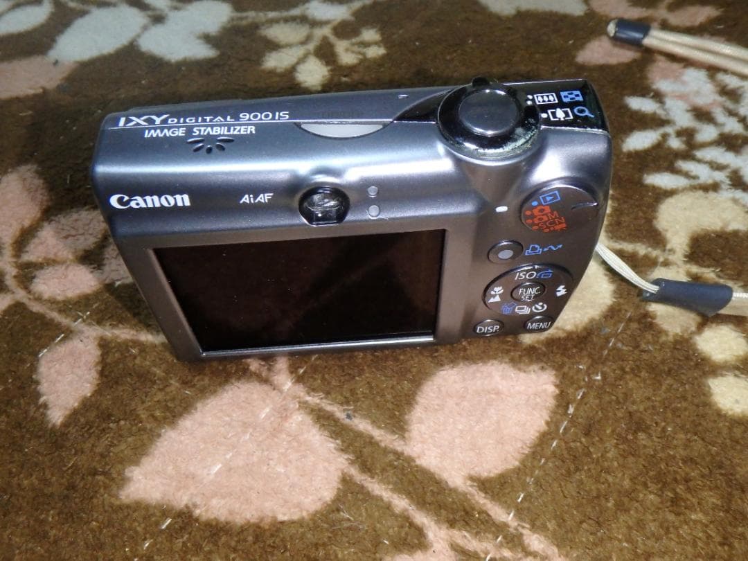 動作品 CANON IXY 900 IS デジタルカメラ ジャンク