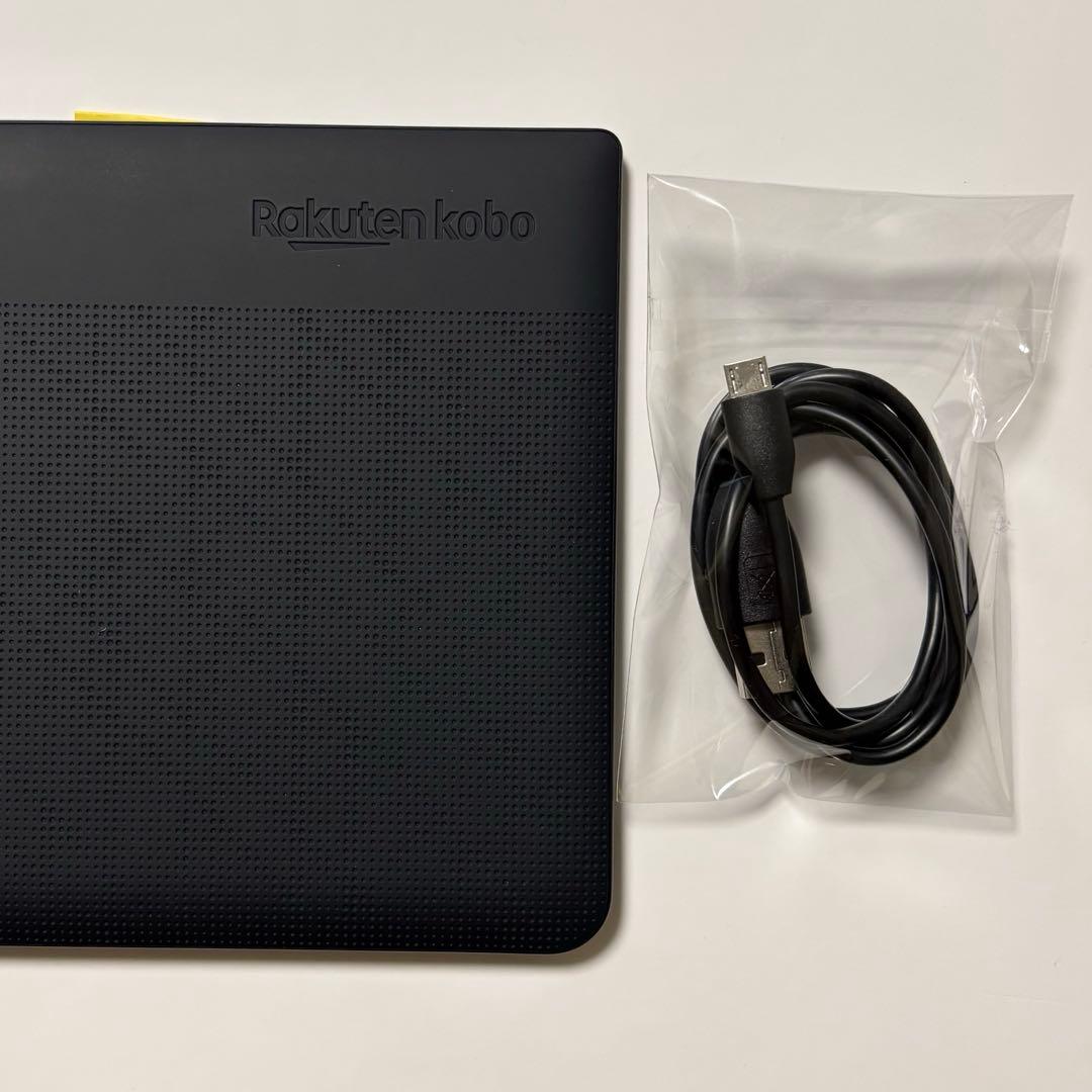 ほぼ新品　Kobo libra H2O 電子書籍リーダー 本体 8GB