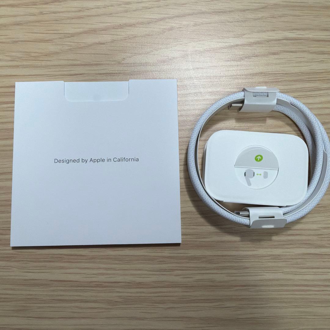 Apple AirPods Pro 2 MTJV3J/A おまけ付き