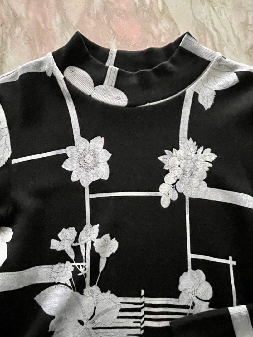 ●美品　LEONARD レオナール 長袖カットソー L 一枚で暖か