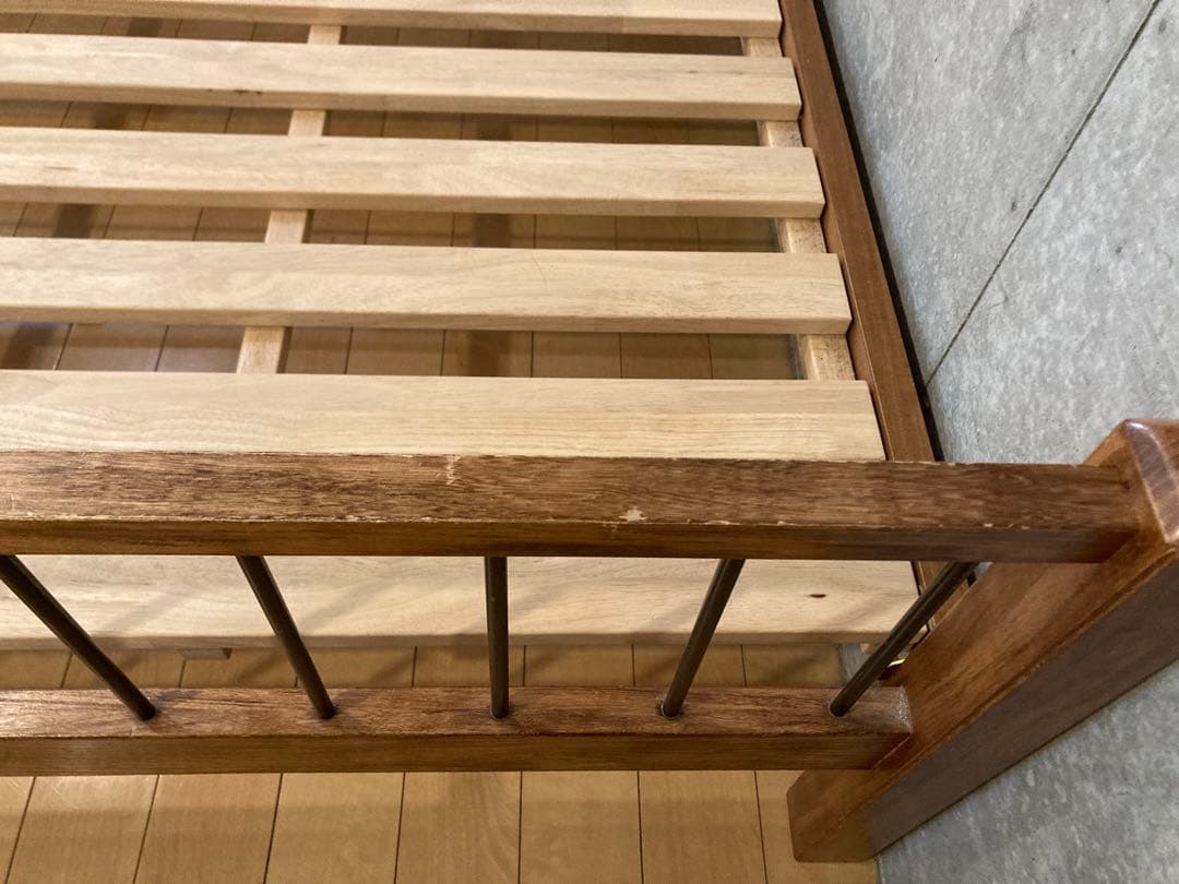 ACME Furniture ダブルベッドフレーム