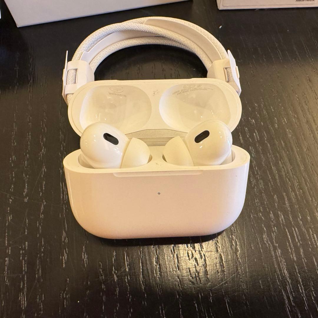 AirPods Pro2 MagSafe充電ケース（USB-C）付き A3047