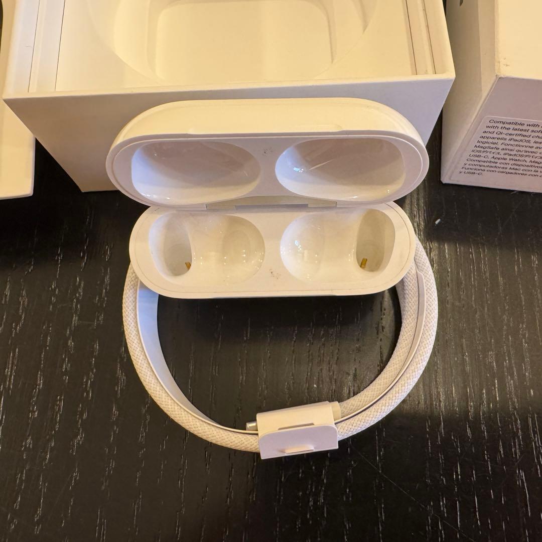 AirPods Pro2 MagSafe充電ケース（USB-C）付き A3047