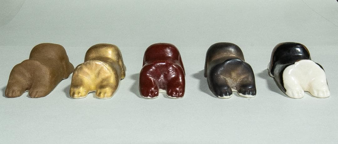 1581　薮内佐斗司　らぶ　箸置　共箱　犬箸置