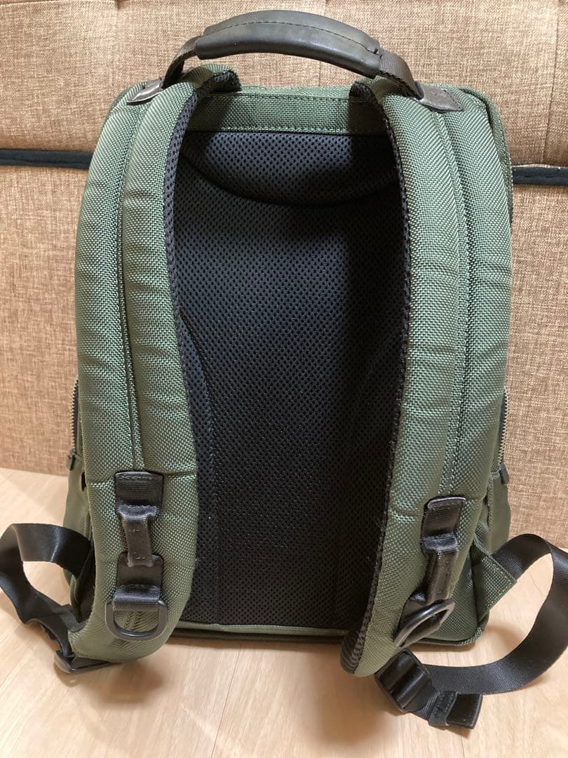 TUMI ブラボ アルファ ノックス リュック　グリーン 22681SPH