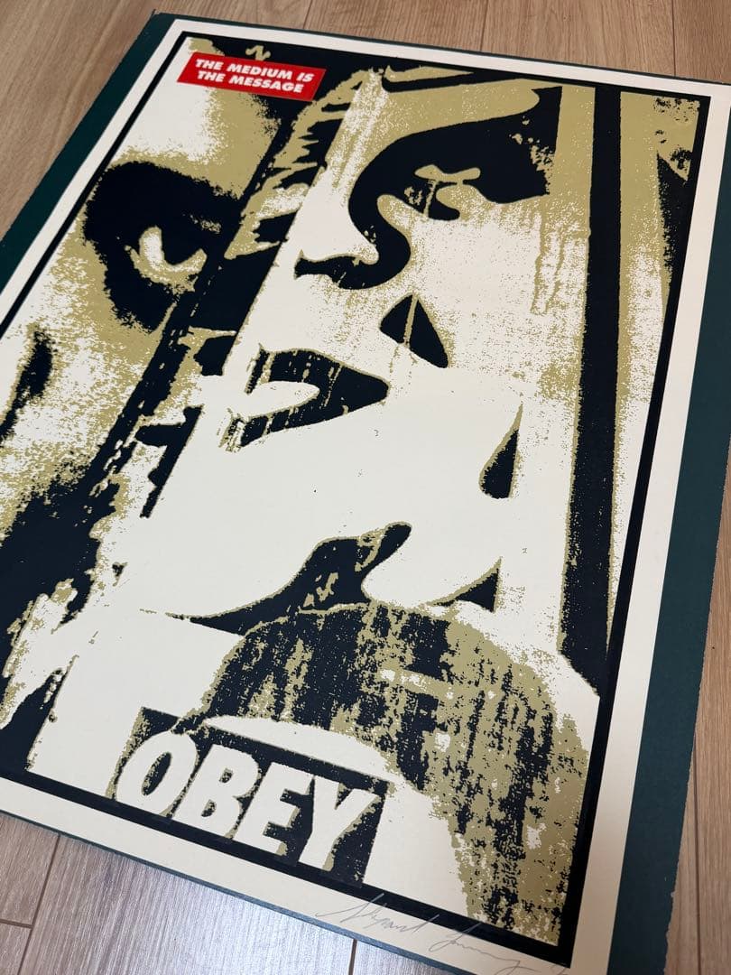 OBEY シルクスクリーン　シェパードフェアリー　GIANT OBEY ポスター