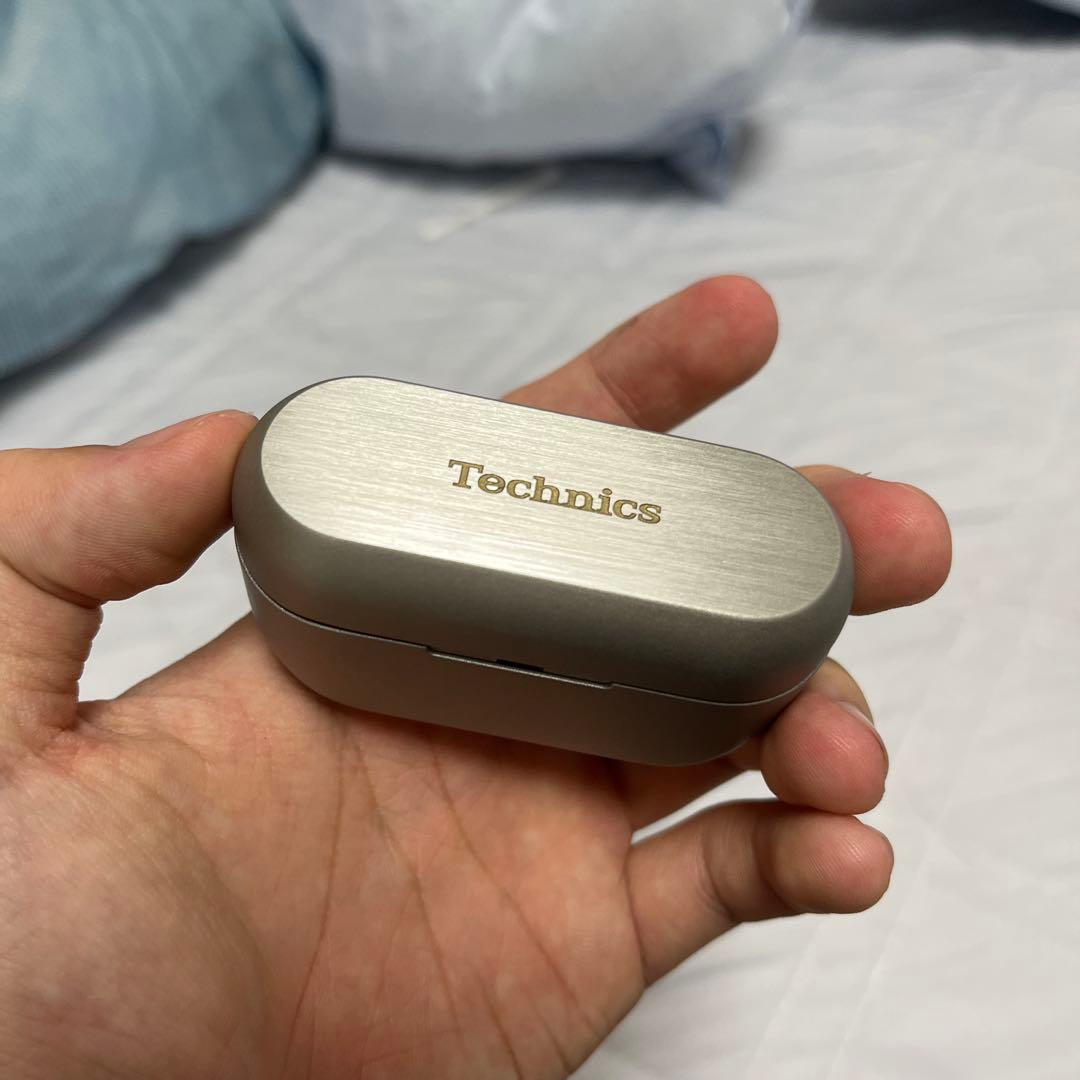 technics eah-az80ケースと片耳のみ。