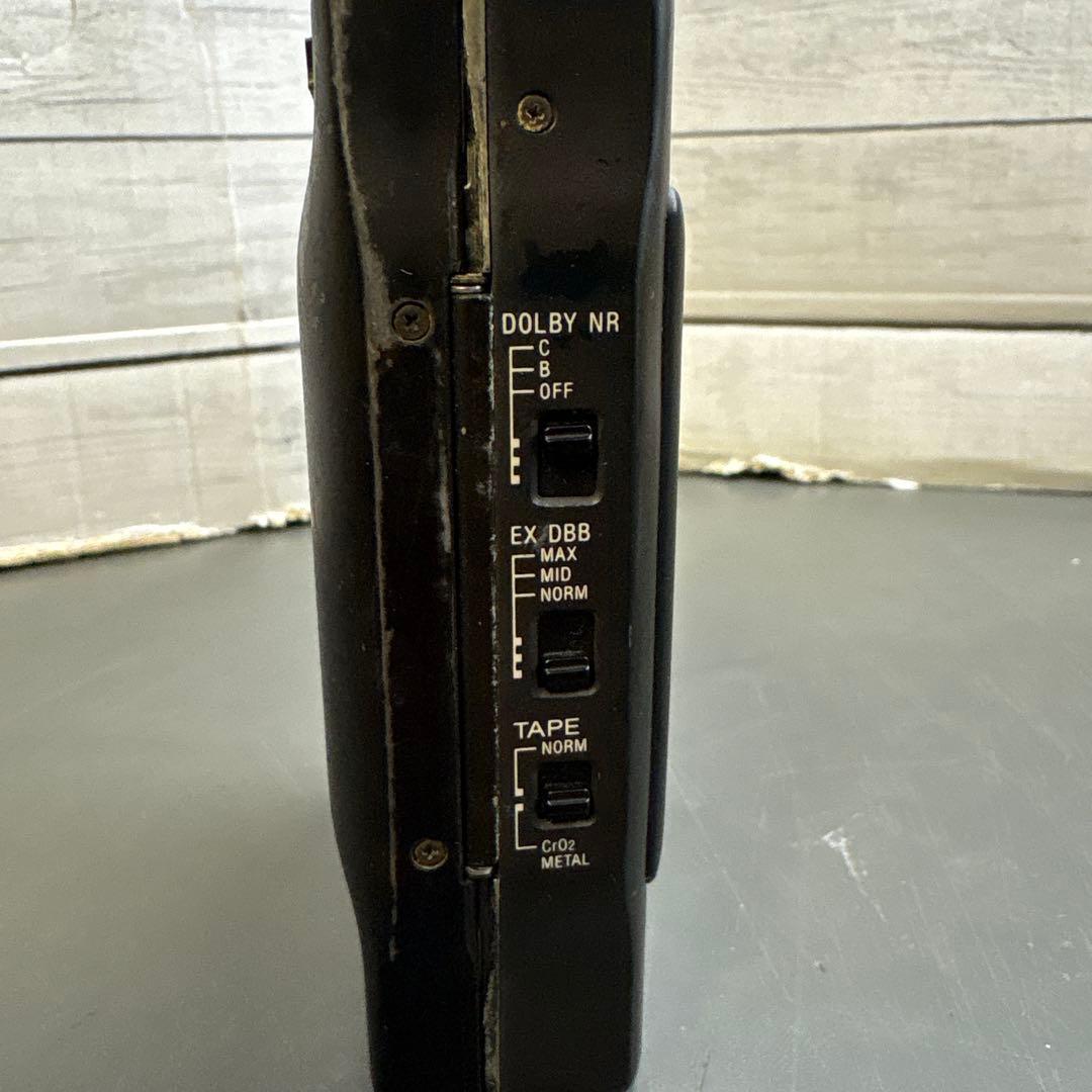 昭和レトロ　SONY カセットウォークマン　WM-DD9