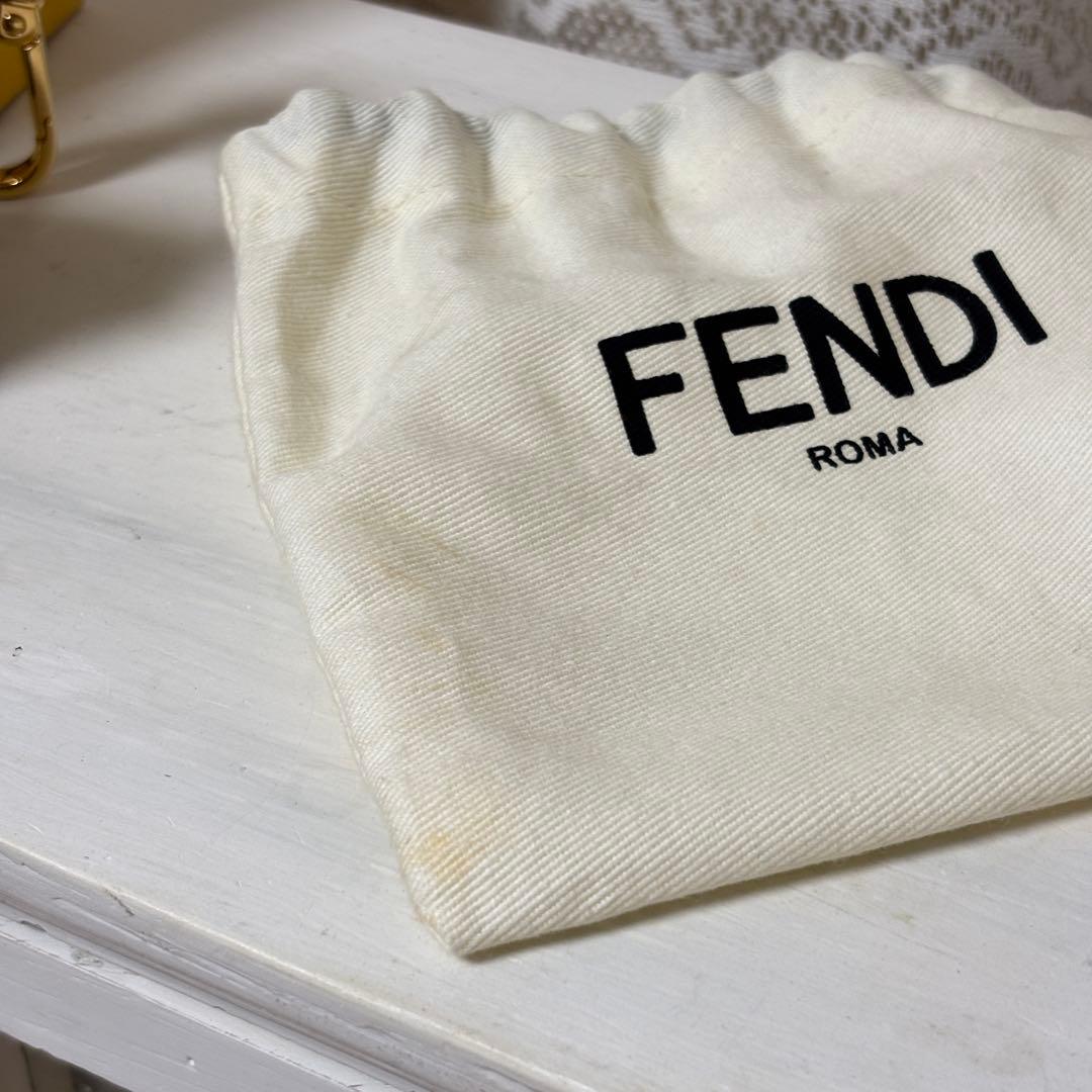 【美品】FENDI フェンディ 新品香水つき パフュームホルダー 香水ケース
