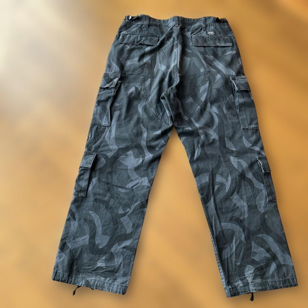 SUPREME ✴︎ トライバイカモCARGO PANTS 32