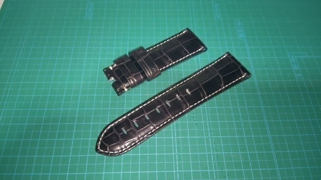 パネライ ルミノール 尾錠用 ブラック 24mm-22mm