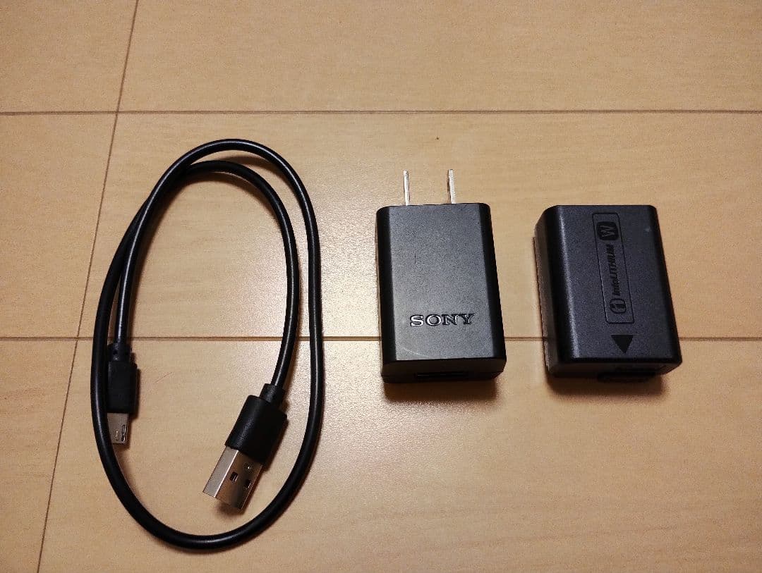 SONY α6400 パワーズームレンズキット おまけストラップ付き