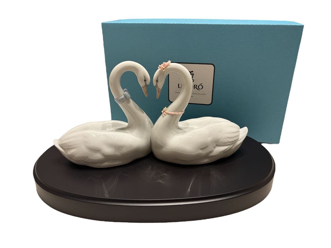 LLADRO リヤドロ 白鳥 エンドレスラブ フィギュリン 美品 元箱付 台付