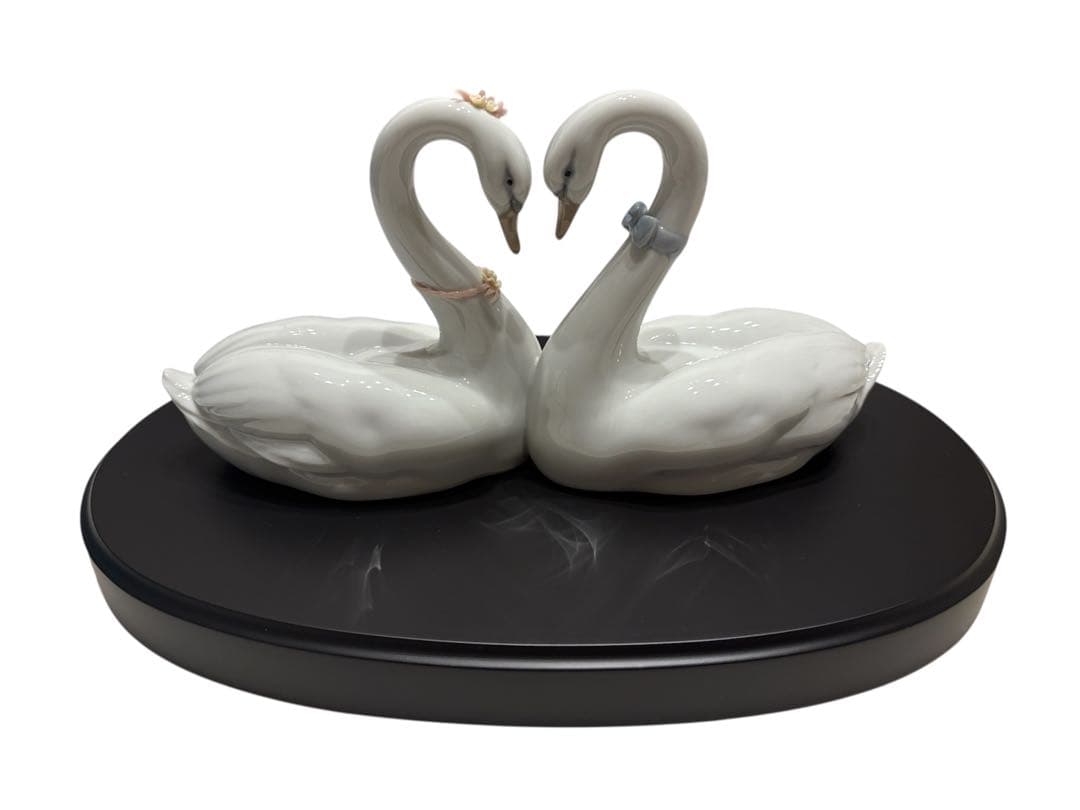 LLADRO リヤドロ 白鳥 エンドレスラブ フィギュリン 美品 元箱付 台付