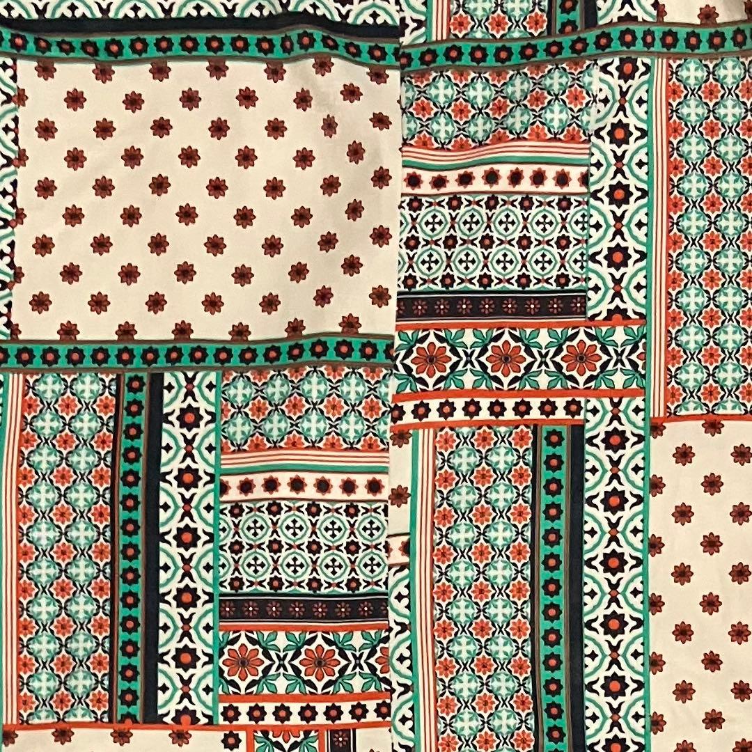 【人気】ZARA　ザラ　ダブルテーラードジャケット　ペーズリー柄　肩パッド