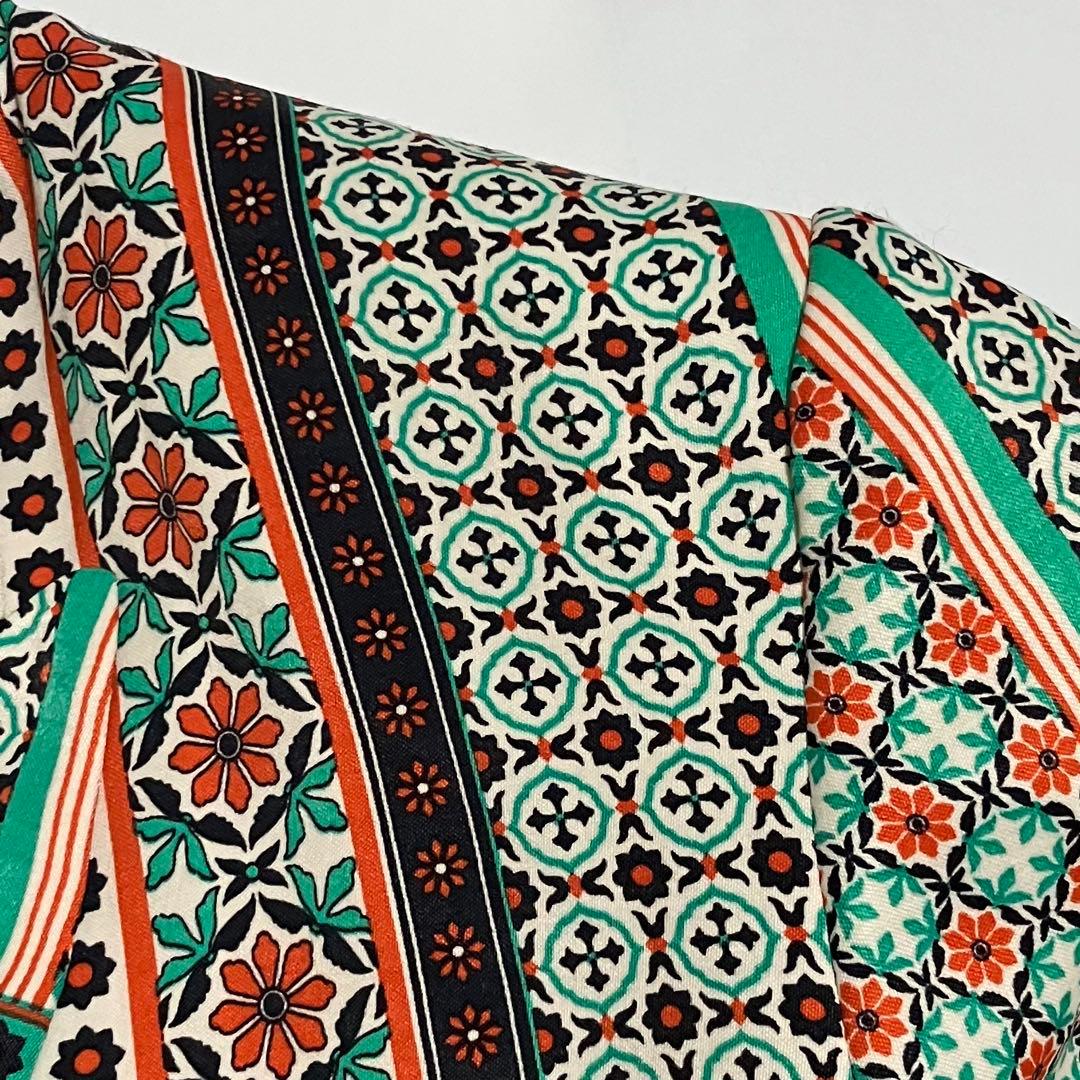 【人気】ZARA　ザラ　ダブルテーラードジャケット　ペーズリー柄　肩パッド