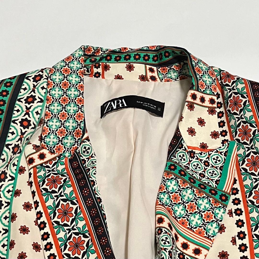 【人気】ZARA　ザラ　ダブルテーラードジャケット　ペーズリー柄　肩パッド