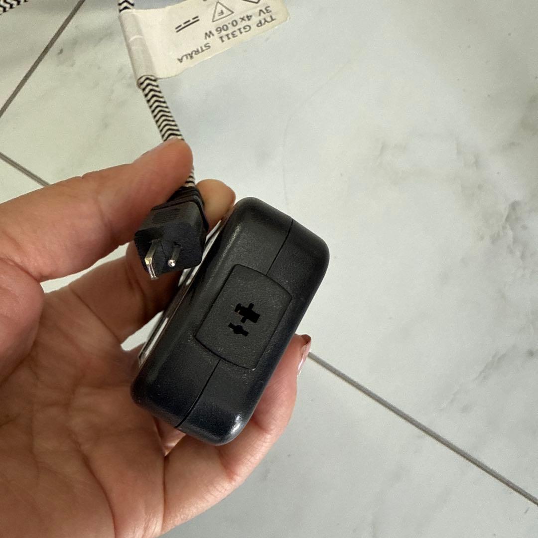 インテリア　フロアライト　間接照明