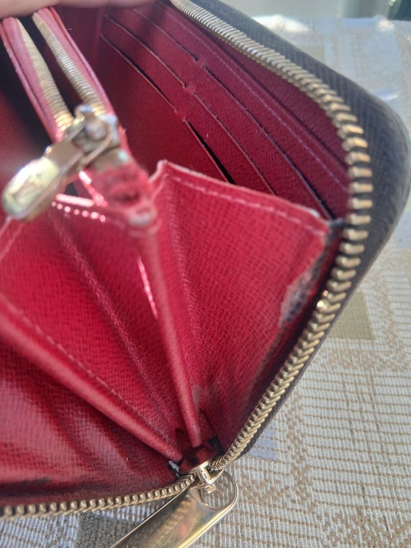 ルイヴィトン　ワールドツアー　ジッピーウォレット　長財布　限定