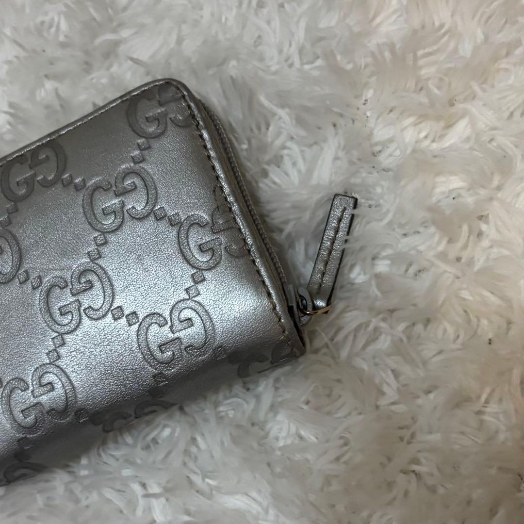 美品 GUCCI グッチ ケース 小銭入れGGシマ シルバー
