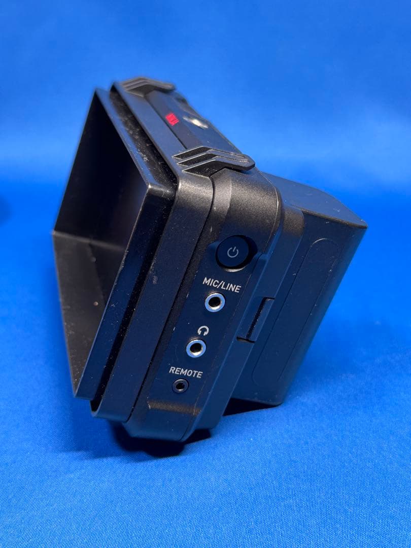 ATOMOS. NINJAV 液晶モニター SSD、バッテリーなど付属品多数