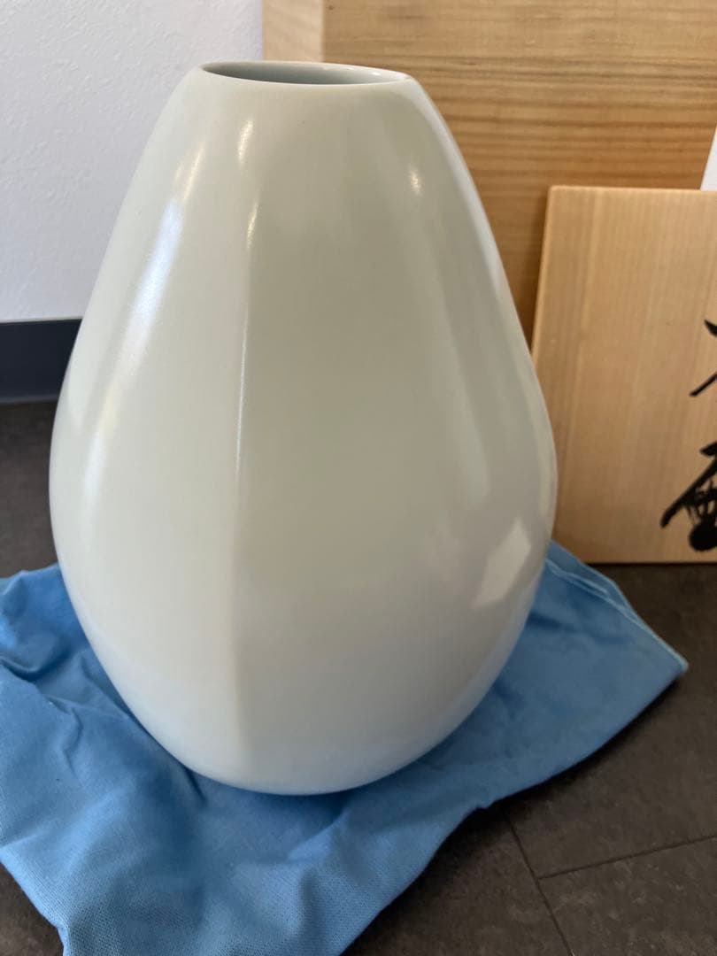 ボチャ様　人間国宝前田昭博作】壺　白瓷 白磁　花瓶　花入　陶芸　年代物　やなせ窯