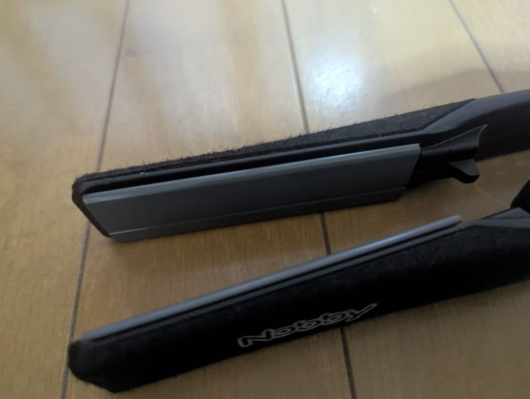 ノビー　Nobby Professional Iron ストレートヘアアイロン