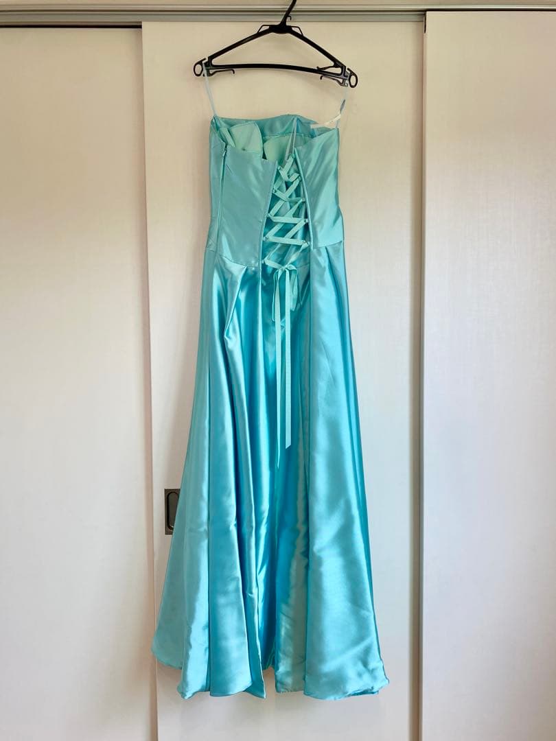 p*a様 AIMER エメ 演奏会 水色 ストラップレス ロングドレス
