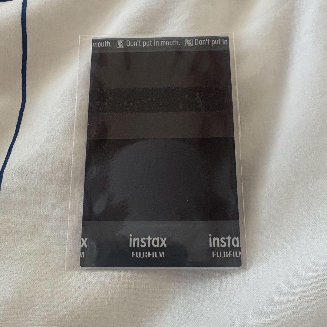 WOOAH ウヨン ポラロイド