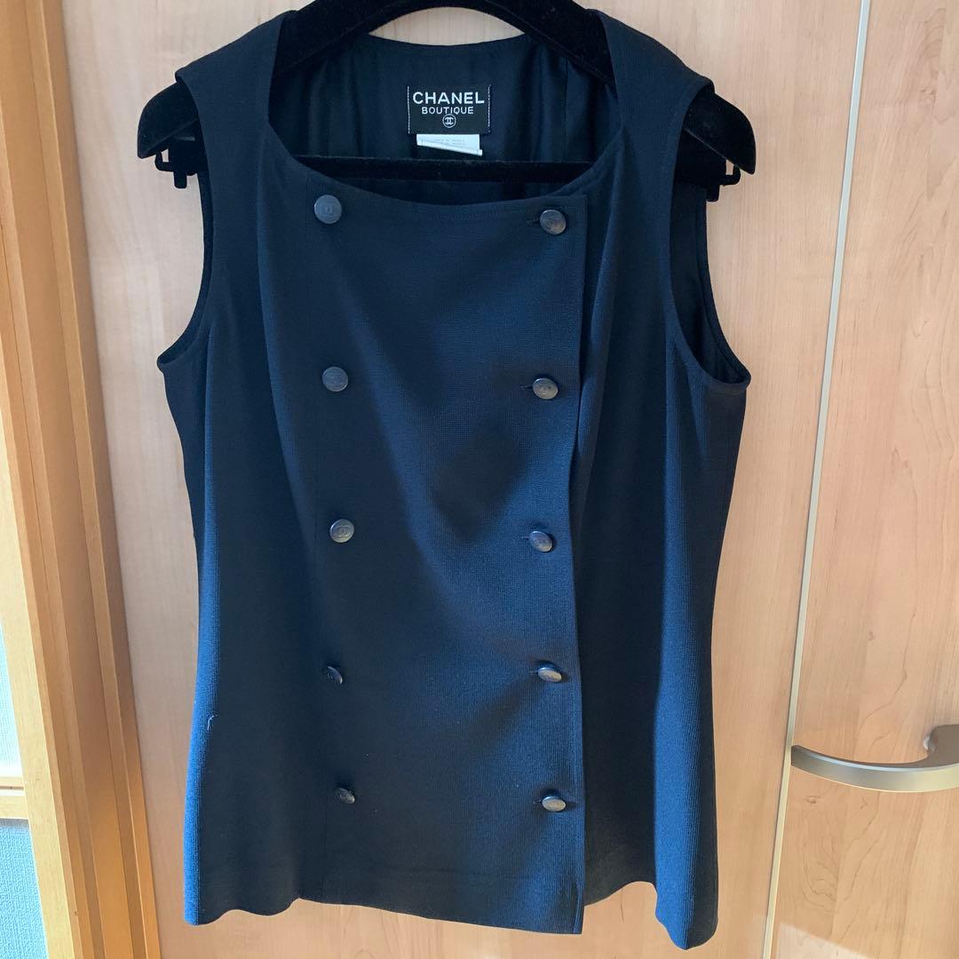 a*n様 シャネル　ネイビージレ　ベスト