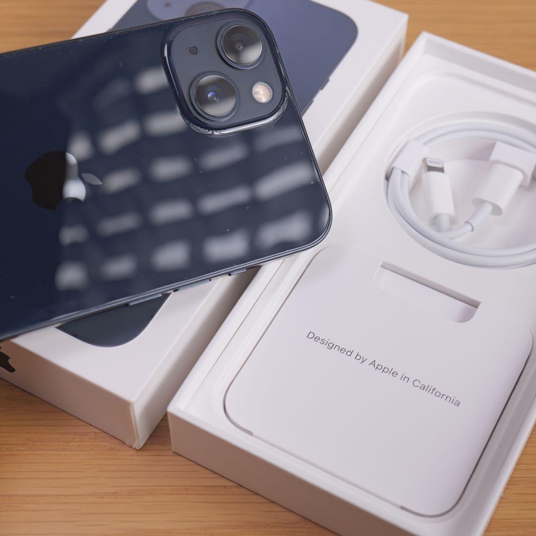 Apple iPhone 13 ミッドナイト 本体