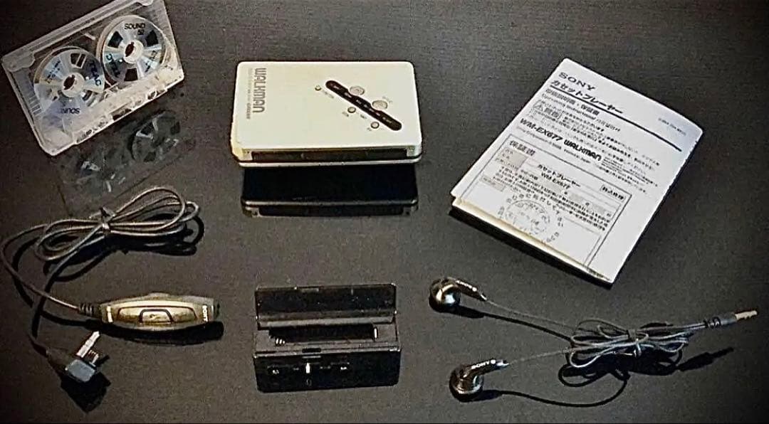 カセットウォークマンSONY WM-EX677「整備済み、完動美品」