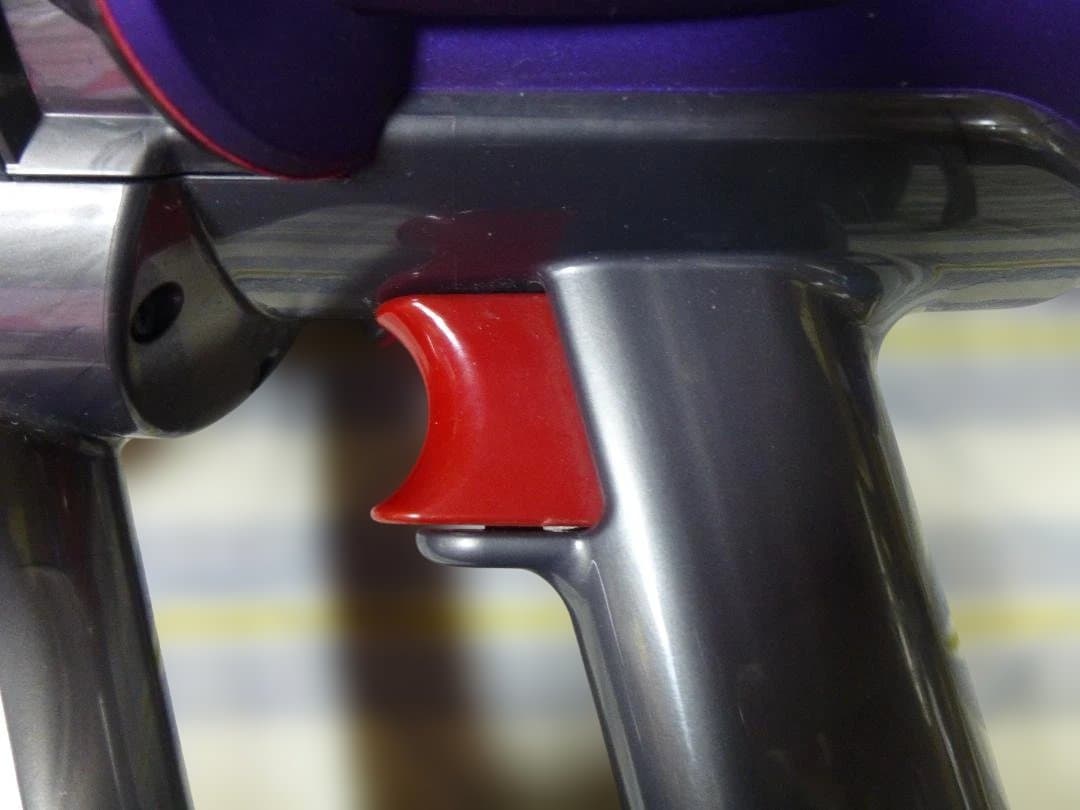 年始の大掃除に　ダイソンSV18　動作確認済み本体　キズの少ない並品　エコ42分