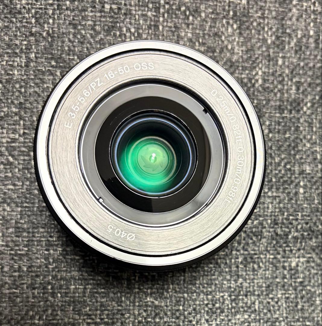 Sony α6000 ミラーレス一眼 カメラセット 海外版