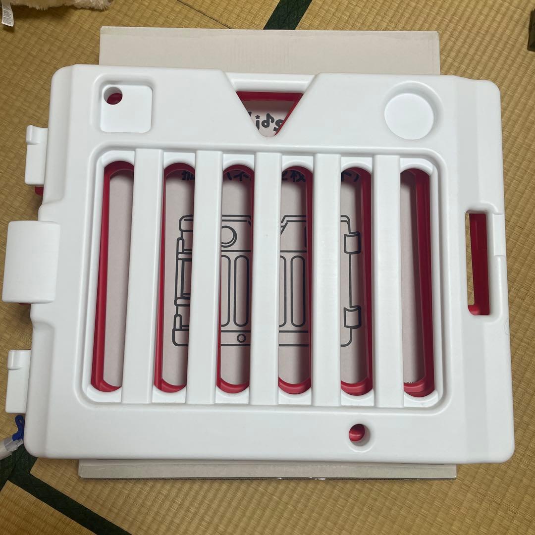 【美品】はらぺこあおむし　ベビージム　6枚➕拡張パネル2枚(全8枚)