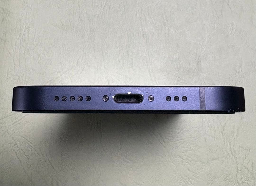 iPhone 12 ブラック