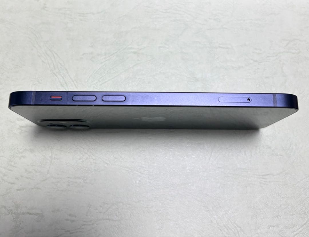 iPhone 12 ブラック