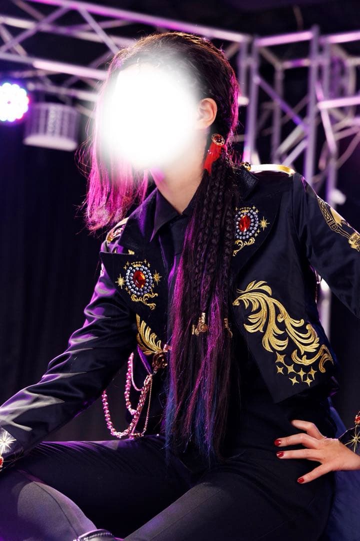 ツイステッドワンダーランド ブレイジングジュエル衣装(スカラビア)