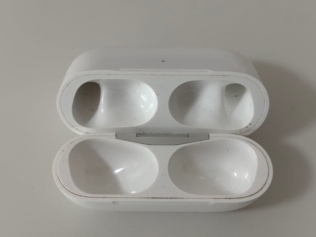 Apple AirPods Pro第1世代 (Lightning)