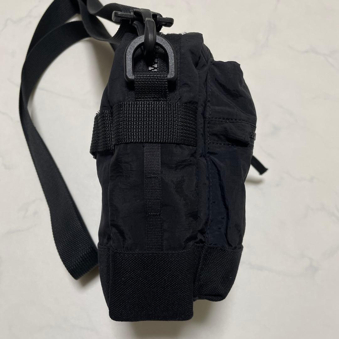 STONE  ECONYLショルダーバッグ BLACK