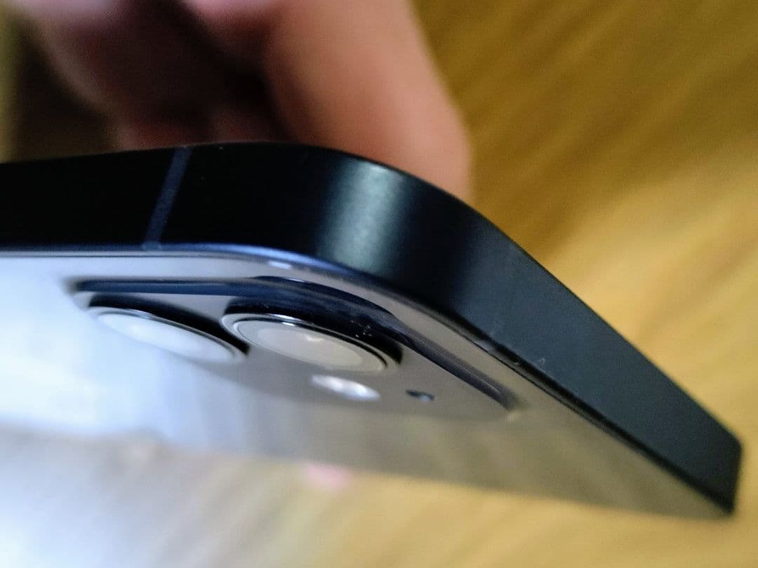 Apple iPhone 12 最大容量90％ ブラック 本体 64GB