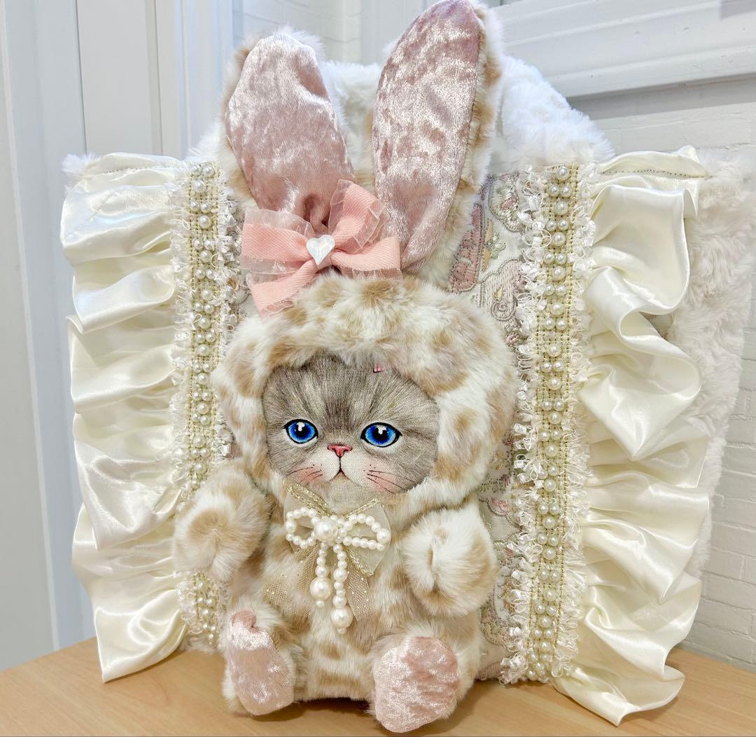 し*ん様 コヤンイサムチョン インド刺繍生地 ルミちゃん ふわふわ ラウンドトー